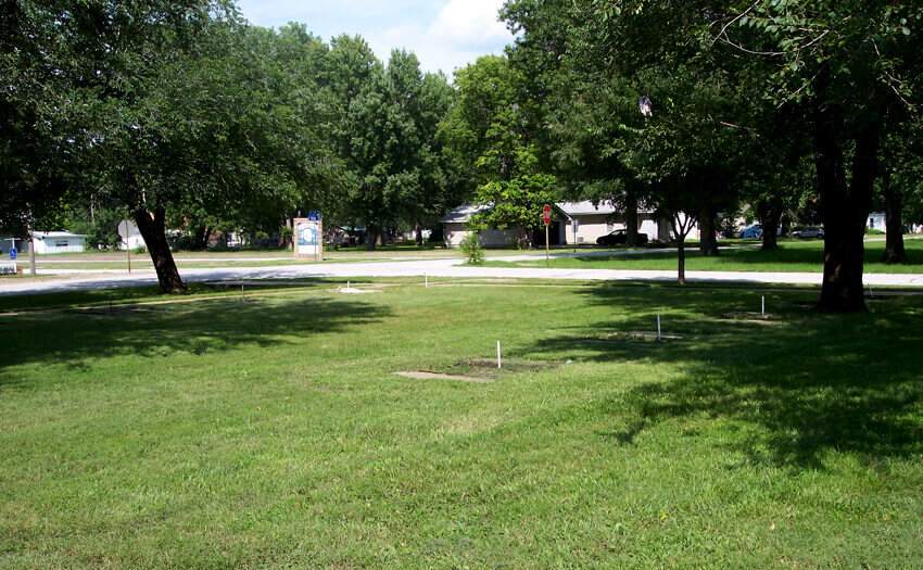 horseshoe pits